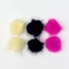 Contenedor con pompones 6 piezas